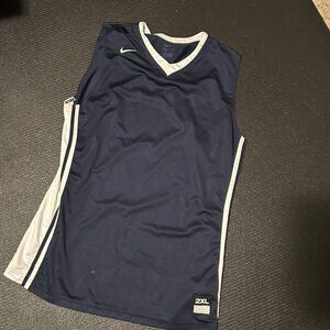 Nike 2xl basketball tank